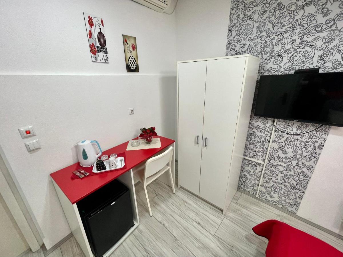 Apartmani Aleksandra U Centru Grada Kragujevac Ngoại thất bức ảnh