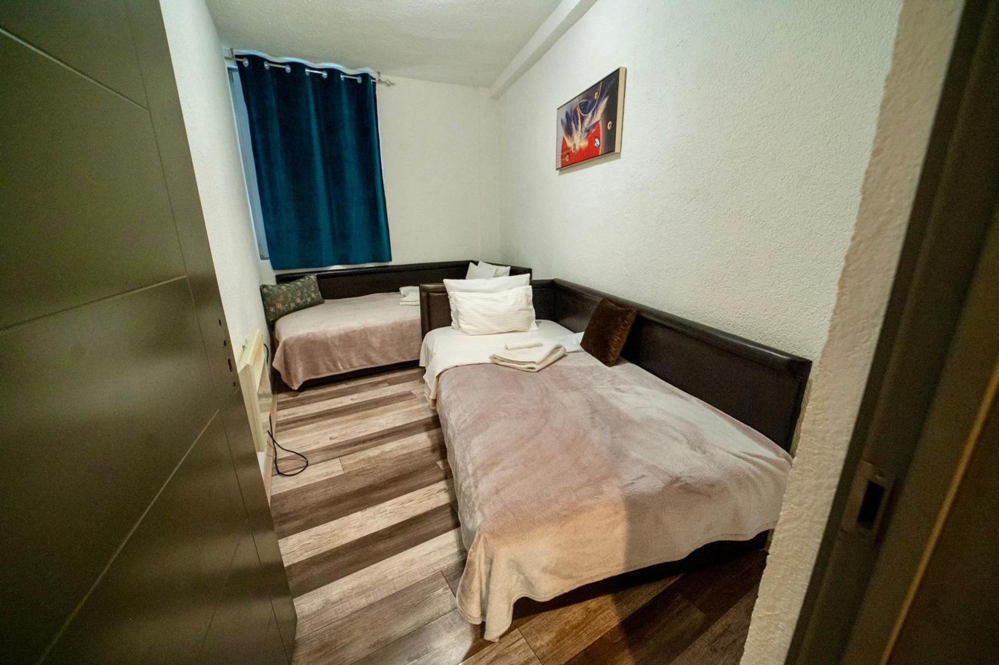 Apartmani Aleksandra U Centru Grada Kragujevac Ngoại thất bức ảnh